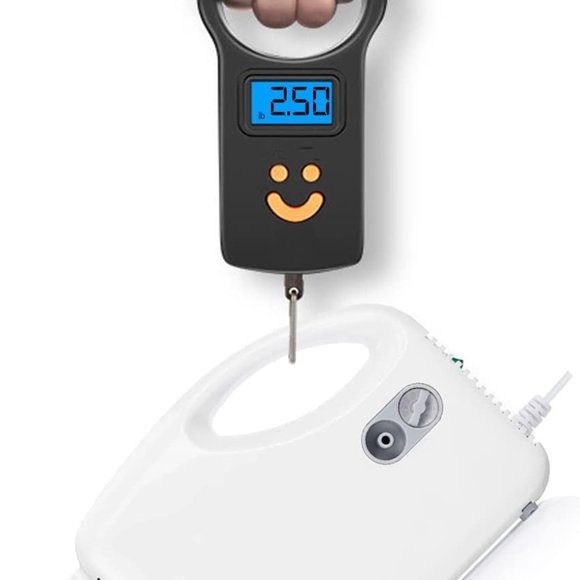 Compressor Machine with a set of accessory - Picture 3 of 4